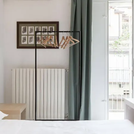 Casa - And - Modernist Marvel *