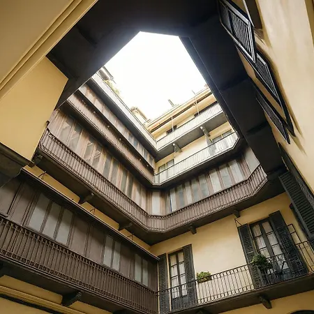 Casa - And - Modernist Marvel